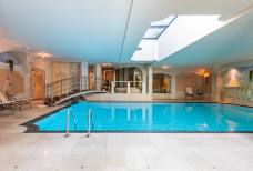 Hallenbad